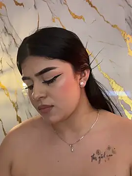 Kariina__69 élő XXX-chatje