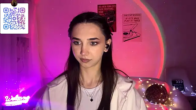 دردشة LinaMour الجنسية المباشرة