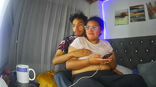 Pokazy przed kamerką – naughtycouplex_