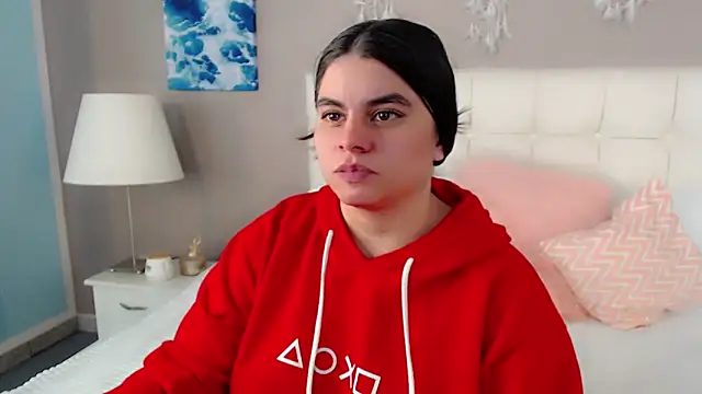 _Maddison_Ivanova_ webkamerás műsora