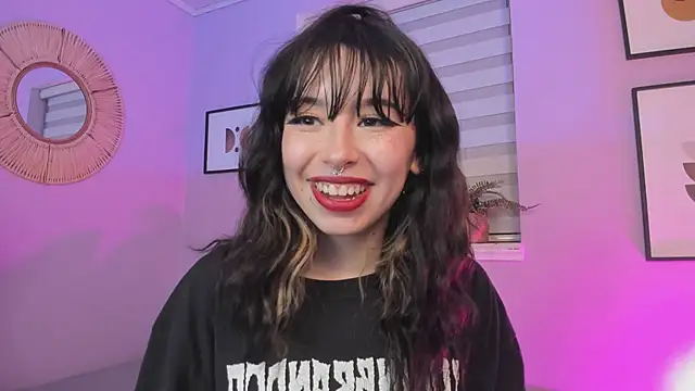 _Judaline_ – Live XXX-chat