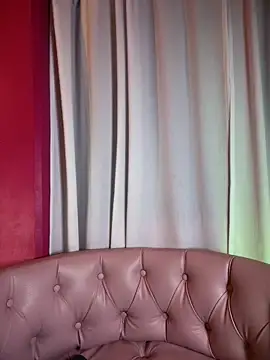 Chat XXX en directo de SamaraDesire