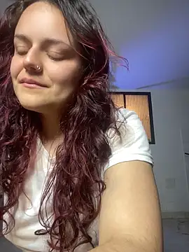 Scarletleon77's Live XXX Chat