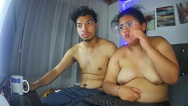 naughtycouplex_ Webcamshow