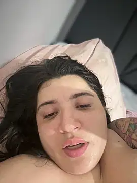 horny_roomiessn Live XXX chat