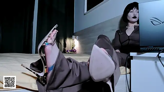 Chat +18 de _Misha_Addams_ ao vivo