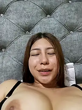 Sara_BrownxのライブXXXチャット