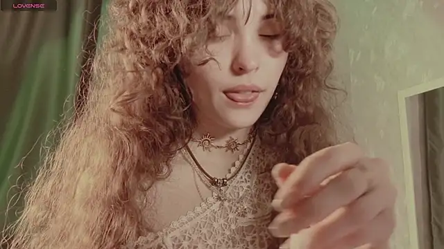 Dizer_clopy's Live XXX Chat