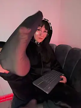 Chatroom XXX en direct de Ravenna666_