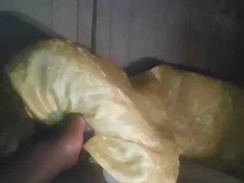 Prikev38452のライブXXXチャット