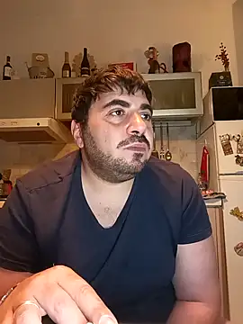 Chat XXX ao vivo de bear_skinny