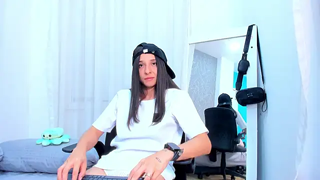 ViictoriiaSaenz Live XXX Chat