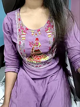 Chat XXX ao vivo de Aditi_1