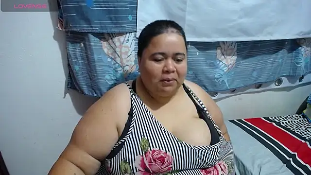 hotlesby4uxxx – Live XXX-chat