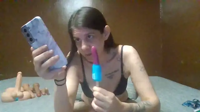 Heavenskyyee – Live XXX-chat