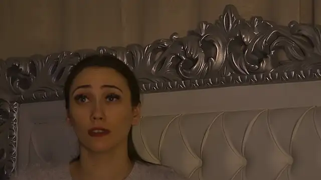 AliceMunro Obrolan Langsung XXX