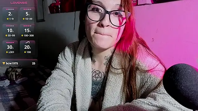 دردشة kittenlizz الجنسية المباشرة