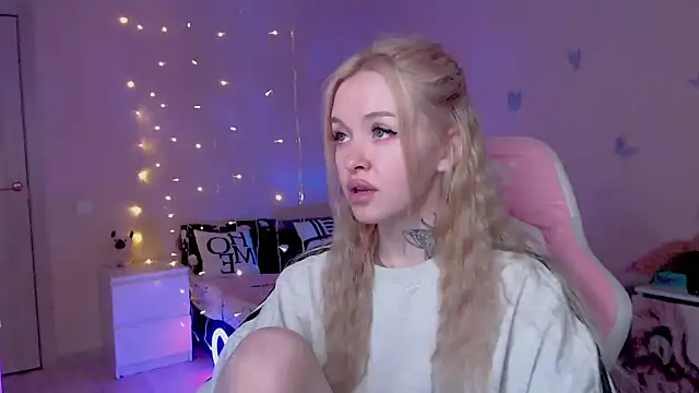 Naughty_Mable 现场XXX聊天