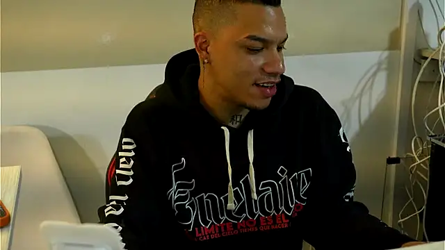 Chat XXX ao vivo de AlphaMasterXxx