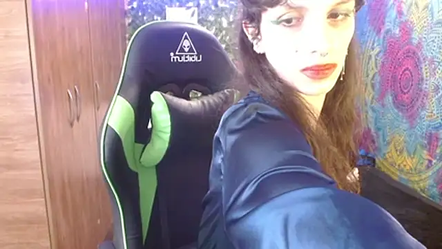 Show modela Burning_Venus12 na web-kameri