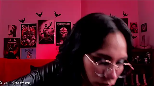 lilith-deveraux Live XXX Chat