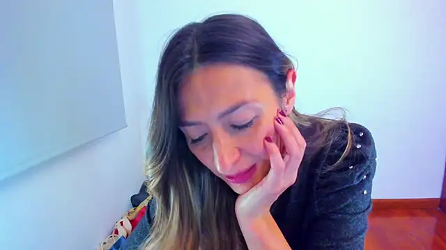 Czat XXX na żywo – Velourmuse