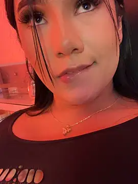 Vale_prado: онлайн-секс-чат