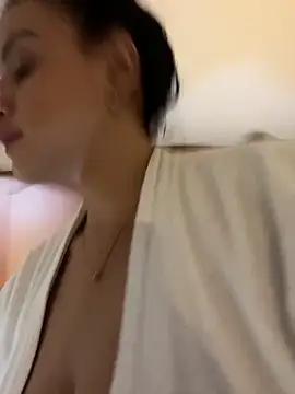 Lena-Williamss – Naživo XXX chat