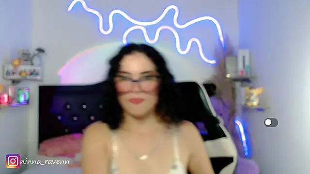 Ninna_ravenn's Live XXX Chat