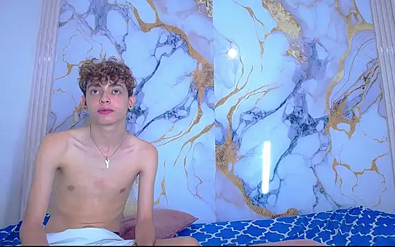 Desire_Boys1 webcam show