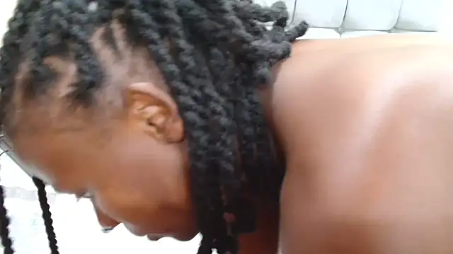 Czat XXX na żywo – SexiestChoc