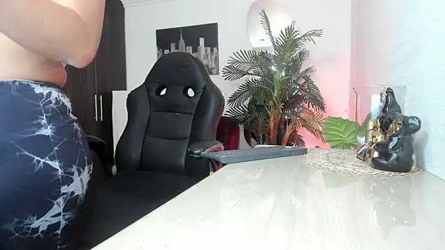 Amaia_Bushida – Naživo XXX chat