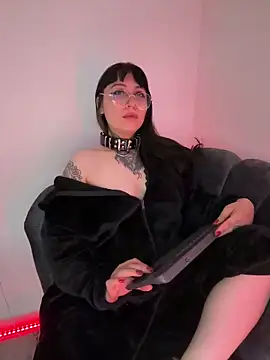 Ravenna666_'s Live XXX Chat
