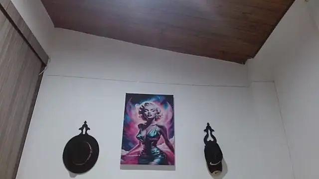 Crystal_Star_'s Live XXX Chat