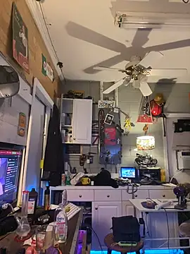 Twist_N_Tease's Webcam Show