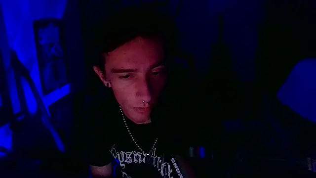 LEVIATHANX666: απευθείας συνομιλία ΧΧΧ