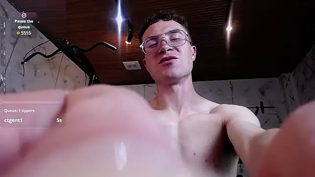 دردشة Lil_James الجنسية المباشرة