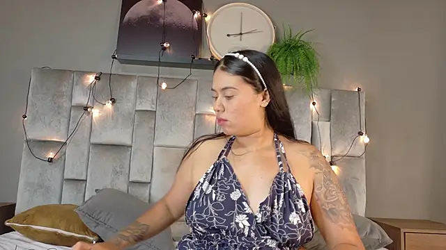 Czat XXX na żywo – AriannaLux__