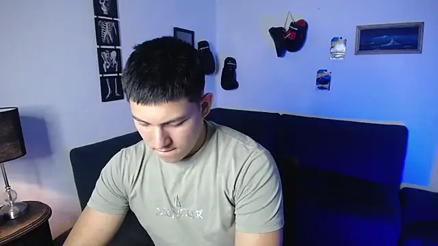 JamesCr_ Show Webcam