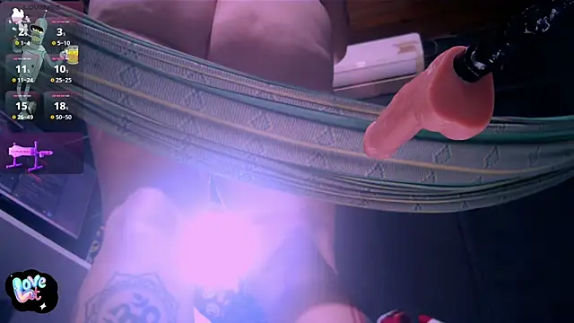 Nicolle_waterfalls' Live XXX Chat