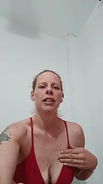 WildScorpio86's Live XXX Chat