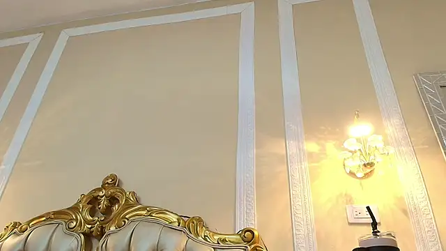 Chat +18 de MayaBaker ao vivo