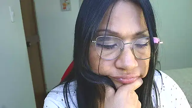 دردشة LissafeetHott الجنسية المباشرة