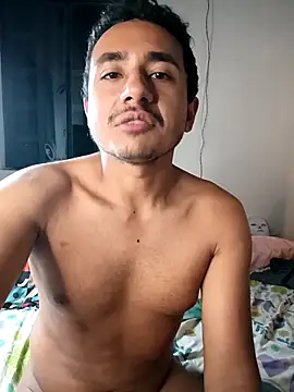 Simone_Miller 现场XXX聊天