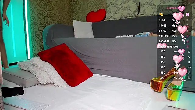 Chatroom XXX en direct de DanaGoddess