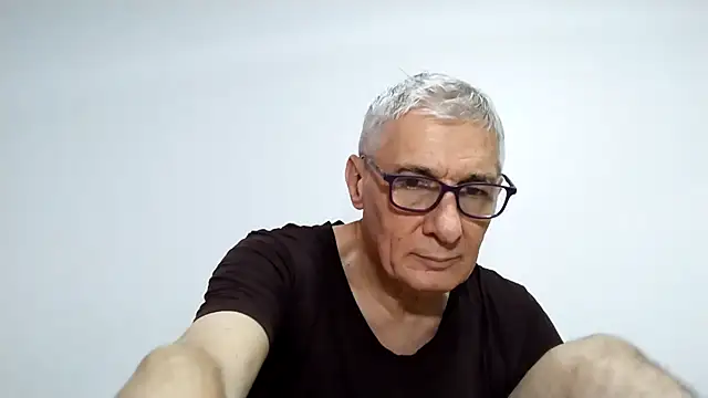 โชว์เว็บแคมของ BIGUNCUTHARDCOCK