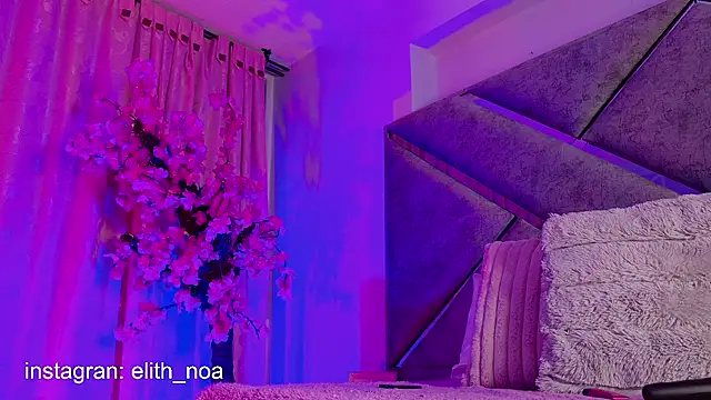 Elith_noa: онлайн-секс-чат