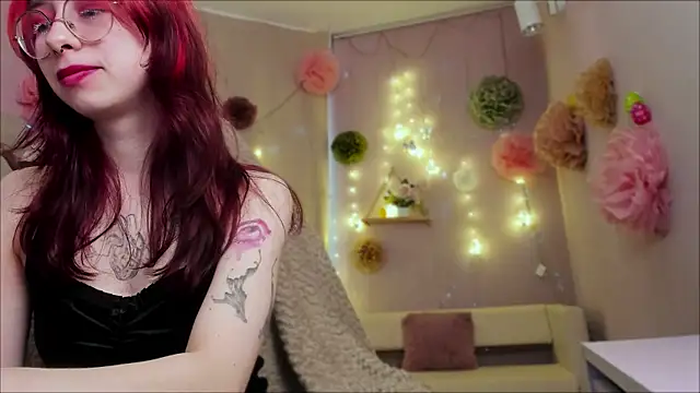 Alice_Nyx: απευθείας συνομιλία ΧΧΧ