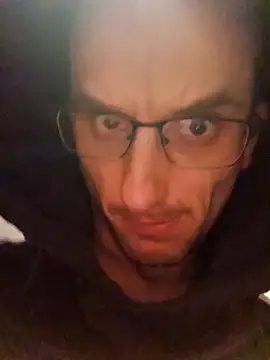 Pokazy przed kamerką – UpbeatXiphias