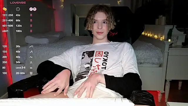 Kudi_Minnt Live XXX-Chat